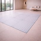 Plancher en verre trempé avec texture à ronds, idéal pour créer un design épuré et contemporain dans n'importe quel espace.